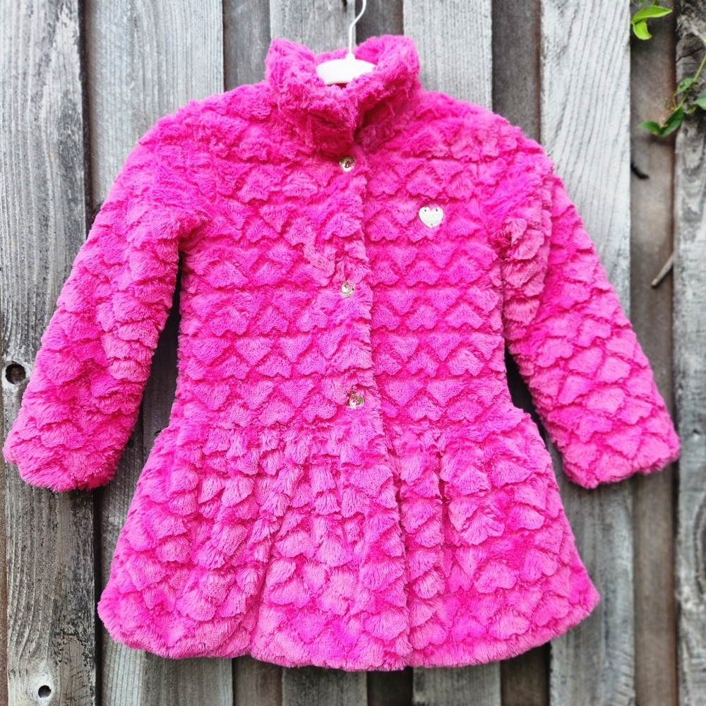 Juicy Couture Girls Faux Fur Hot Pink Heart Peplum Coat - US Girls 6